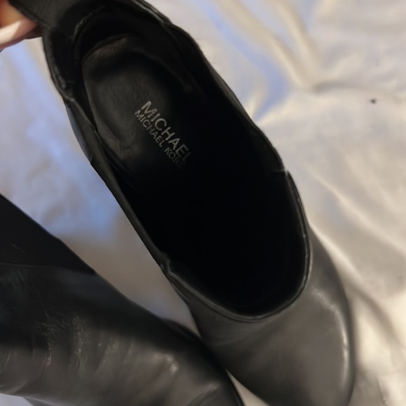 Michael kors black boots ! - Picture 3 of 4